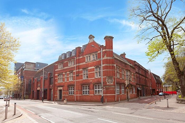 Studio To Rent In Princess Way, SA1