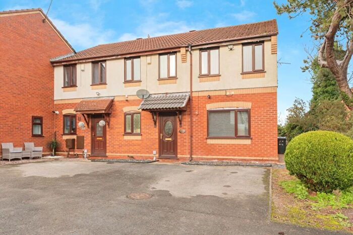 3 Bedroom End Of Terrace House For Sale In Maplewood Grove, Prenton, CH43