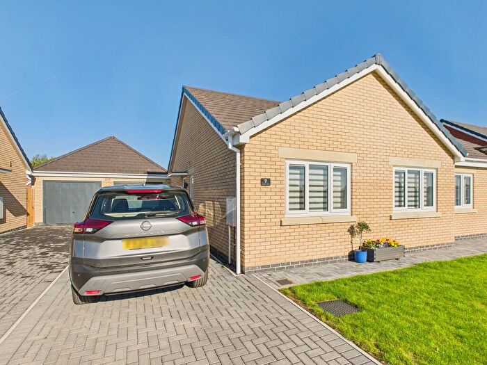 2 Bedroom Semi-Detached Bungalow For Sale In Mulberry Way, Woodhall Spa, LN10