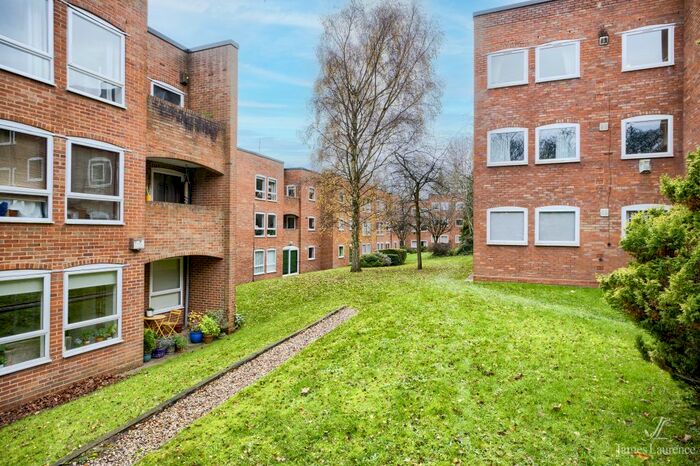 2 Bedroom Flat To Rent In Jacoby Place, Priory Road, Edgbaston, Birmingham, B5