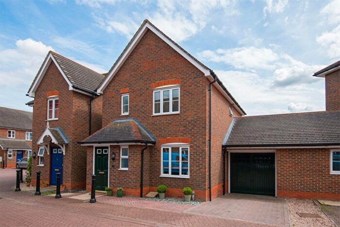 3 Bedroom Detached House For Sale In Harrier Mill, Henlow, SG16
