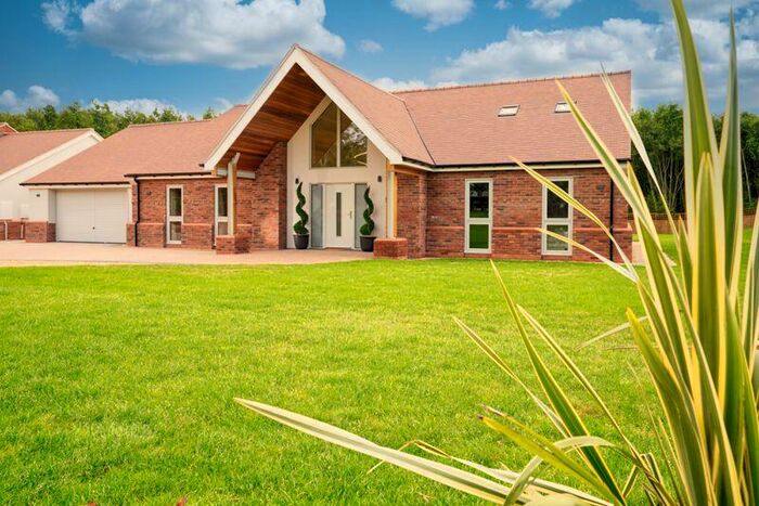 3 Bedroom Bungalow For Sale In The Wentworth, Showhome, Manor Gardens, Hackmans Gate, DY9