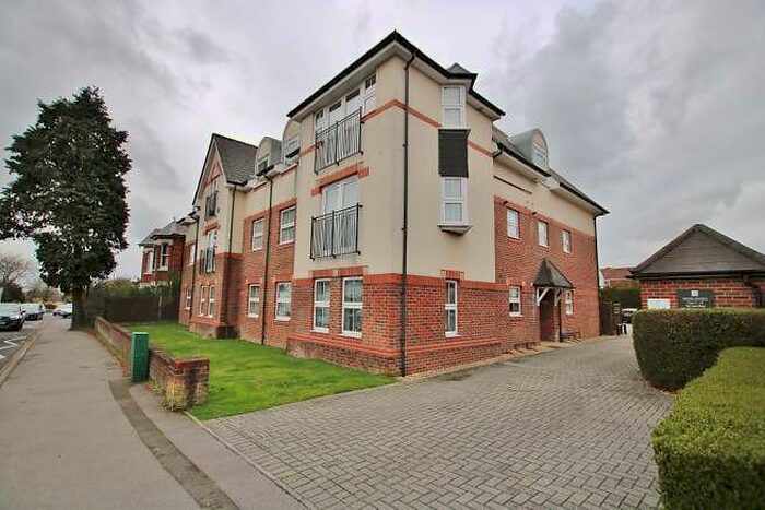 2 Bedroom Apartment To Rent In Nirvana Place, Winchester Road, Southampton, SO16