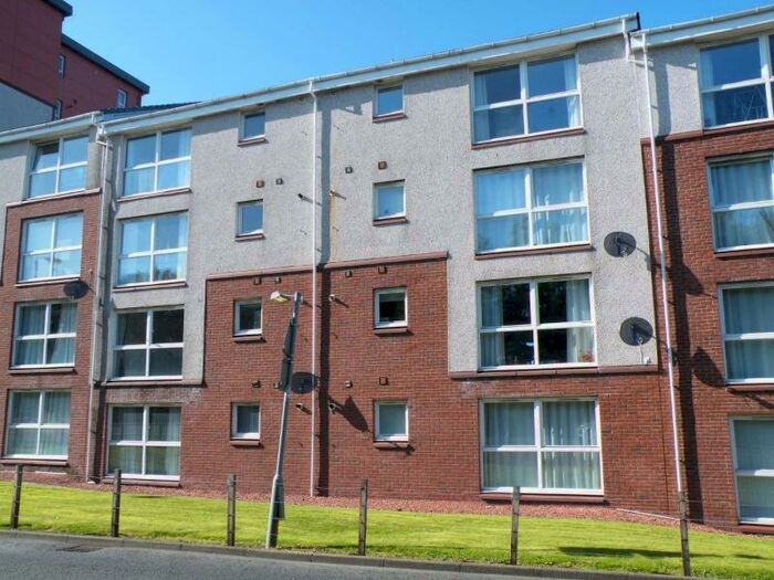 2 Bedroom Flat To Rent In Eaglesham Court, Hairmyres, East Kilbride, South Lanarkshire, G75