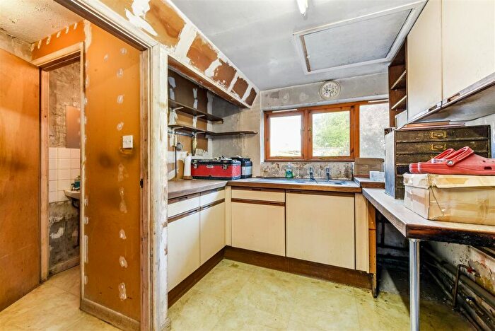 3 Bedroom House For Sale In Melbourne Road, Chichester, PO19