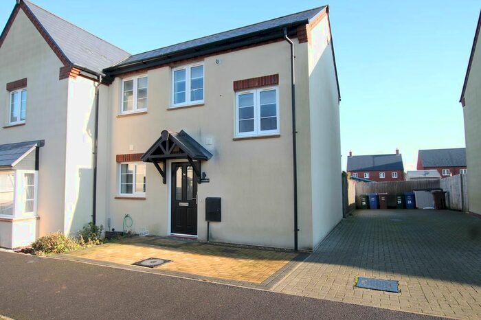 2 Bedroom Semi-Detached House To Rent In Heyford Park, Camp Road, Upper Heyford, Bicester OX25