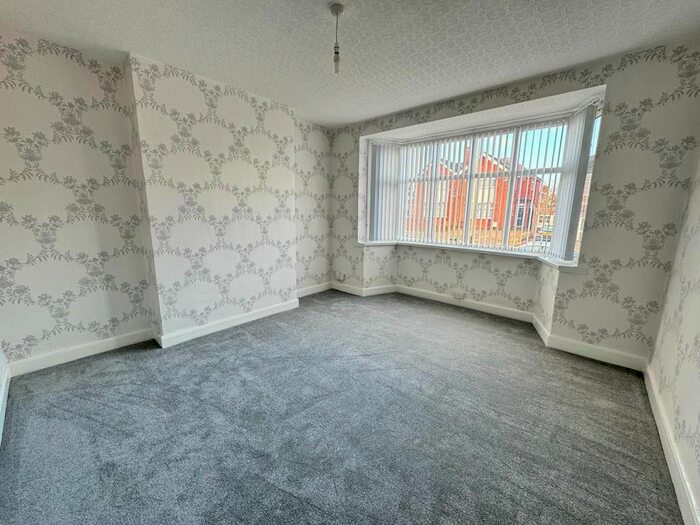3 Bedroom Terraced House To Rent In Highway Road, Leicester, Leicestershire, LE5