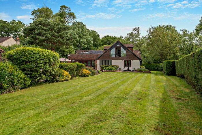 5 Bedroom Detached House For Sale In Westley Mill, Binfield, Bracknell, Berkshire, RG42
