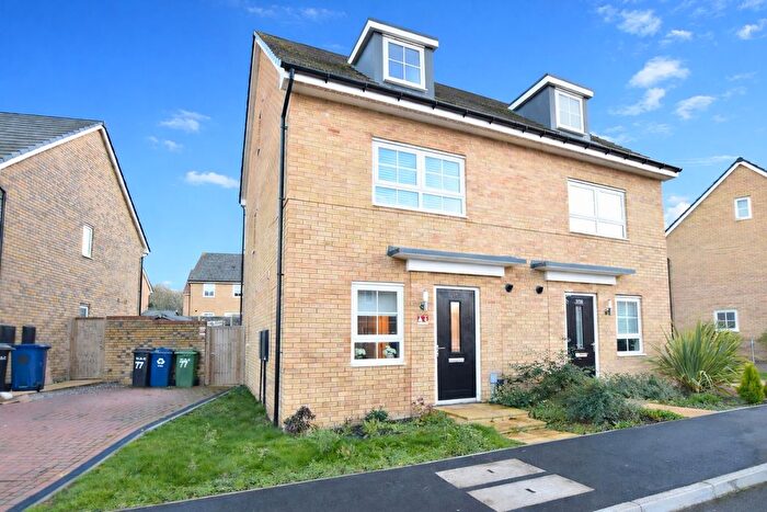 4 Bedroom Town House To Rent In Cordwainer Road, Godmanchester, PE29