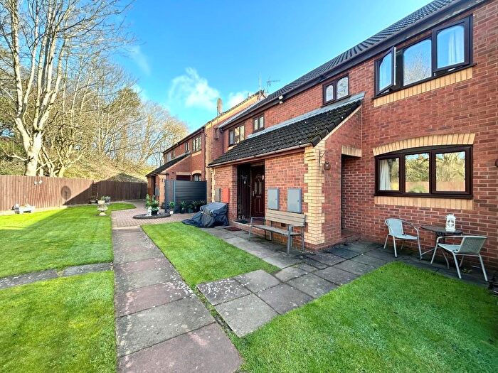 2 Bedroom Flat To Rent In The Sidings, Hednesford, WS12