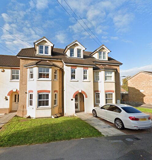 Block Of Flats To Rent In Manor Road, Romford, RM1