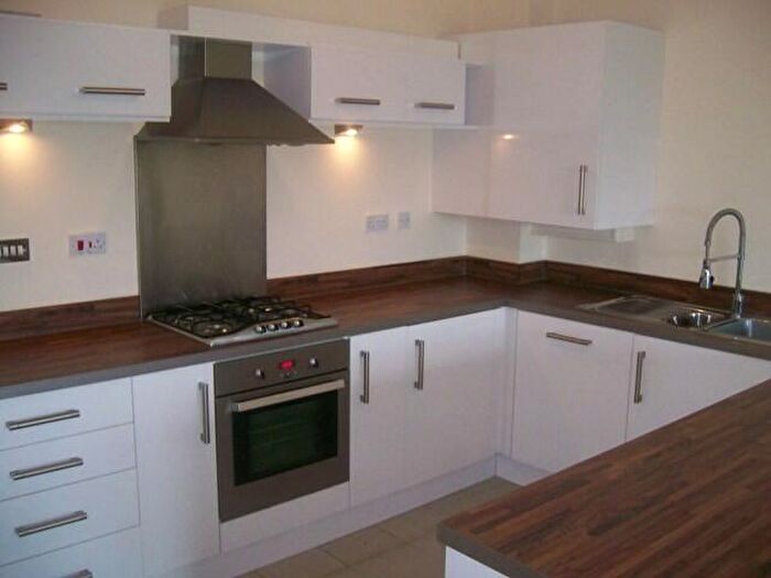 2 Bedroom Flat To Rent In Manton Road, Lincoln, LN2