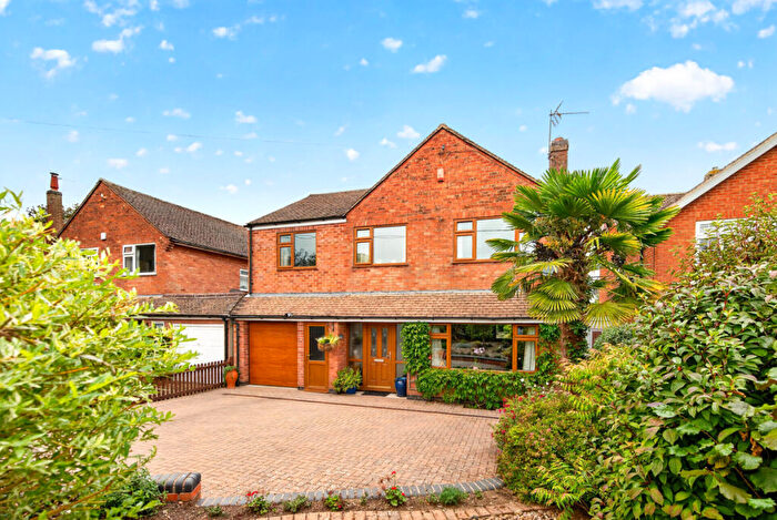 4 Bedroom Detached House For Sale In Leire, Lutterworth, Leicestershire, LE17