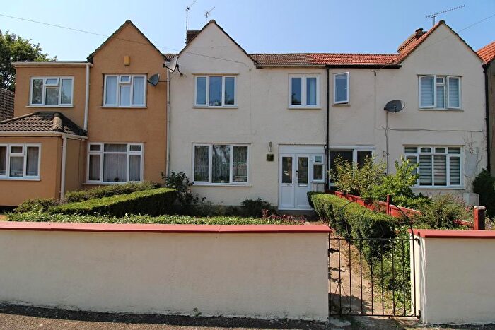 3 Bedroom Terraced House For Sale In Drayton Road, Bletchley, Milton Keynes, Buckinghamshire, MK2