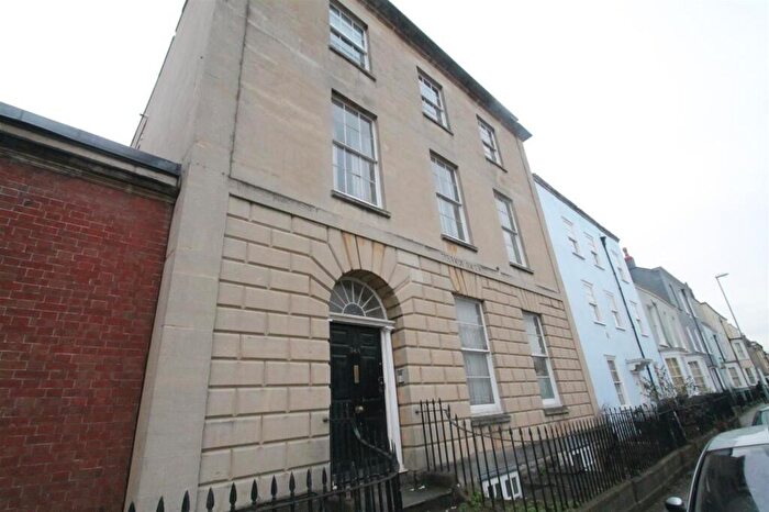 2 Bedroom Flat To Rent In B, Kingsdown Parade, Kingsdown, Bristol, PC00