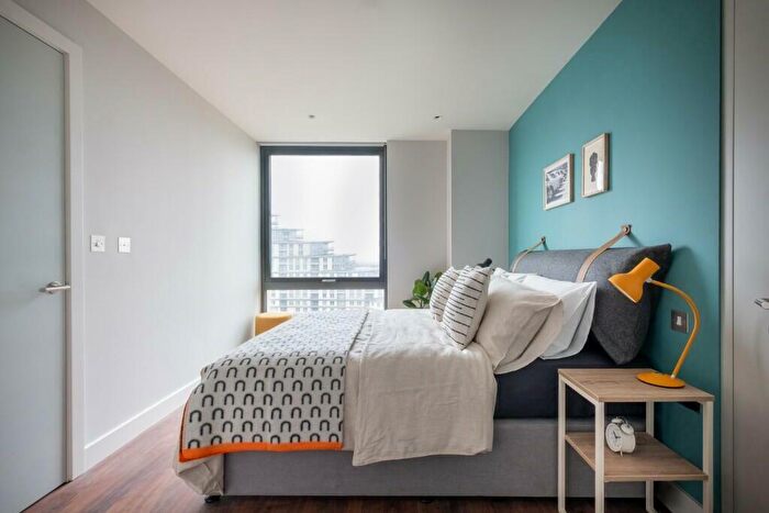 1 Bedroom Apartment To Rent In Victoria Way, Woking, Surrey, GU21