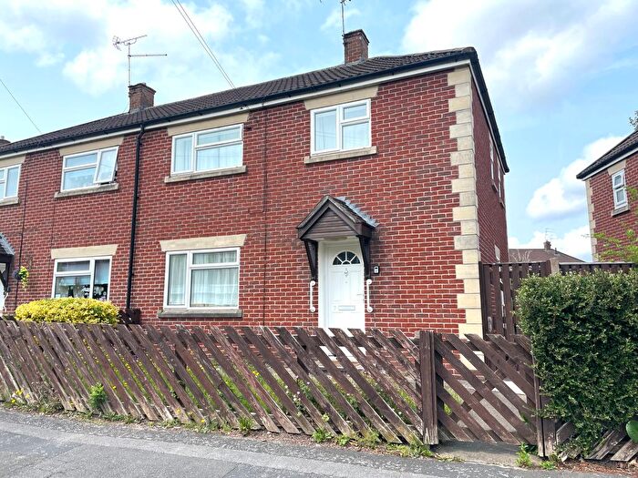 3 Bedroom Semi-Detached House To Rent In Woodvale Road, Little Sutton, Ellesmere Port., CH66