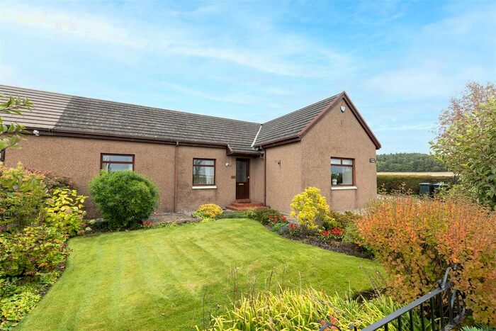 3 Bedroom Semi-Detached Bungalow For Sale In Stanley, Perth, PH1