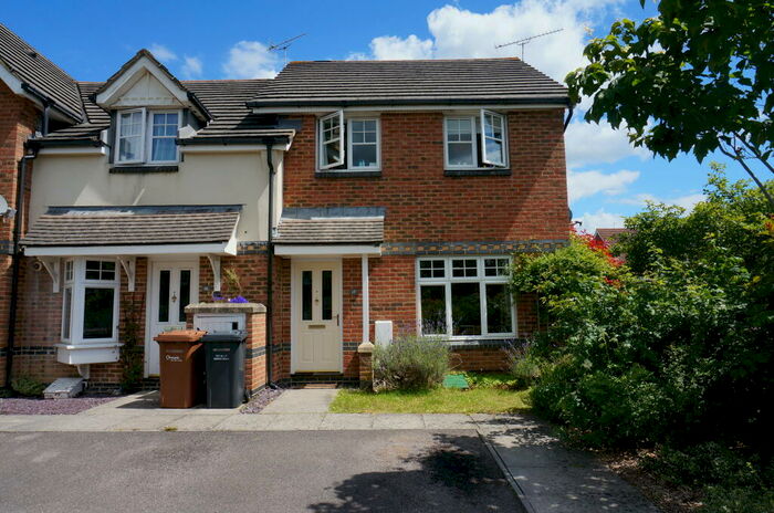 3 Bedroom End Of Terrace House To Rent In Barn Piece, Knightwood Park, Chandler's Ford, Eastleigh, SO53