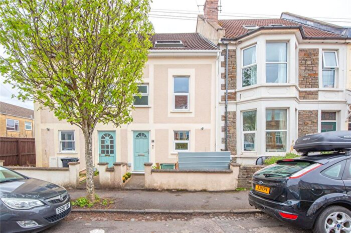 4 Bedroom Terraced House For Sale In Muller Avenue, Bristol, BS7