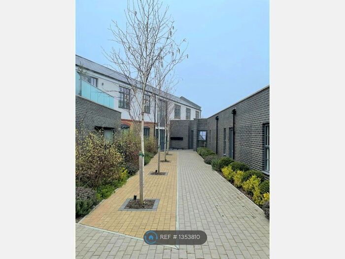 2 Bedroom Flat To Rent In Old Carpenters Yard, London, SE4