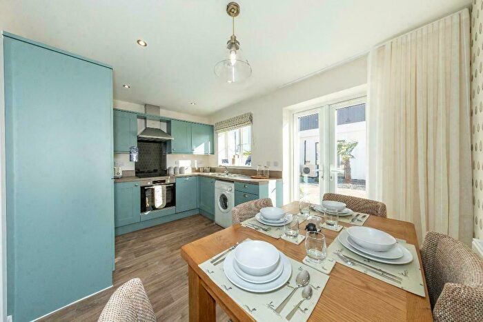 2 Bedroom Terraced House For Sale In Hall Gate, PE12