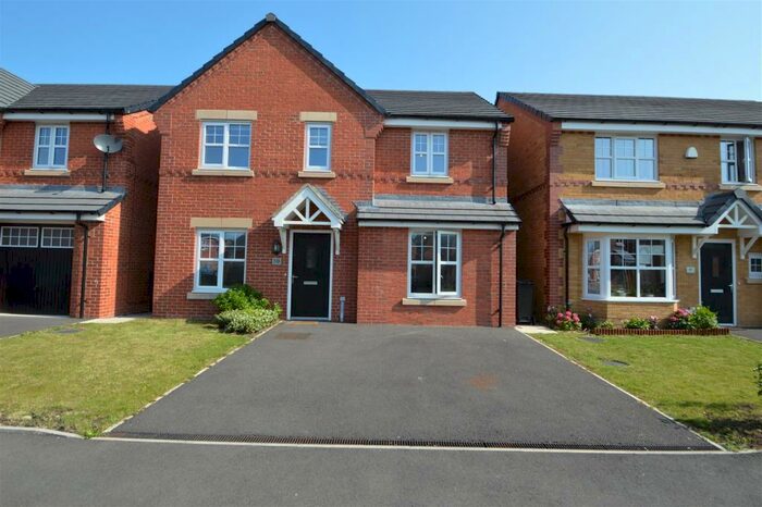 4 Bedroom House To Rent In Woodhouses Avenue, Audenshaw, Manchester, M34