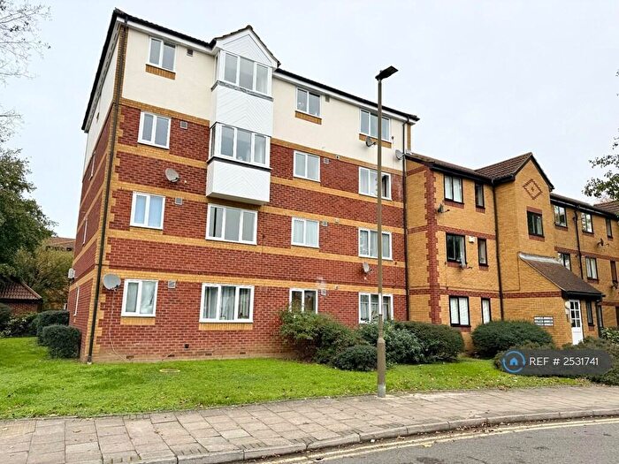 1 Bedroom Flat To Rent In Ruston Road, London, SE18