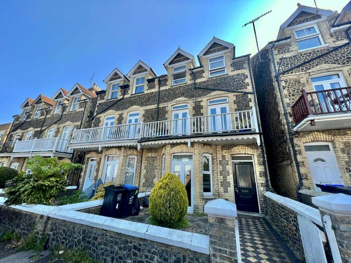 2 Bedroom Flat To Rent In Cedric Road, Westgate, CT8