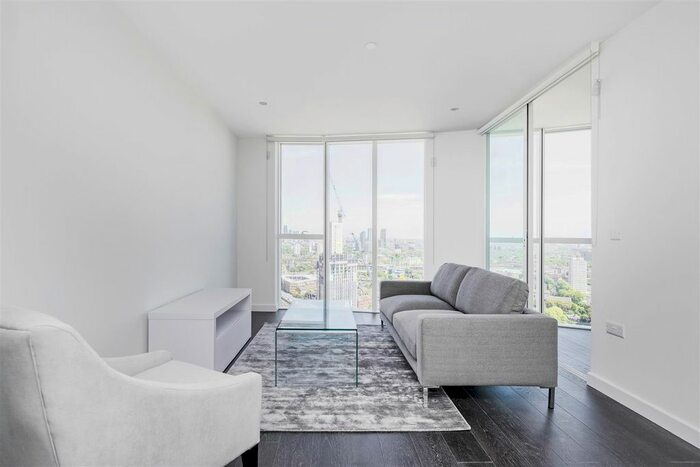 2 Bedroom Flat To Rent In Wandsworth Road, Nine Elms, London, SW8