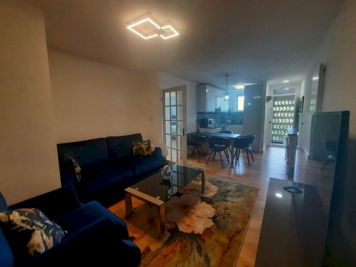 3 Bedroom Flat To Rent In Phoenix Court, Purchese Street, London, NW1