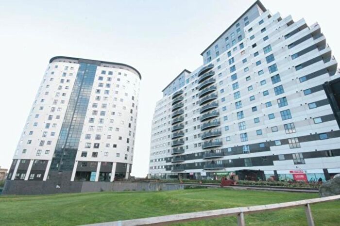 1 Bedroom Apartment To Rent In Hive, Masshouse Plaza, Birmingham, B5