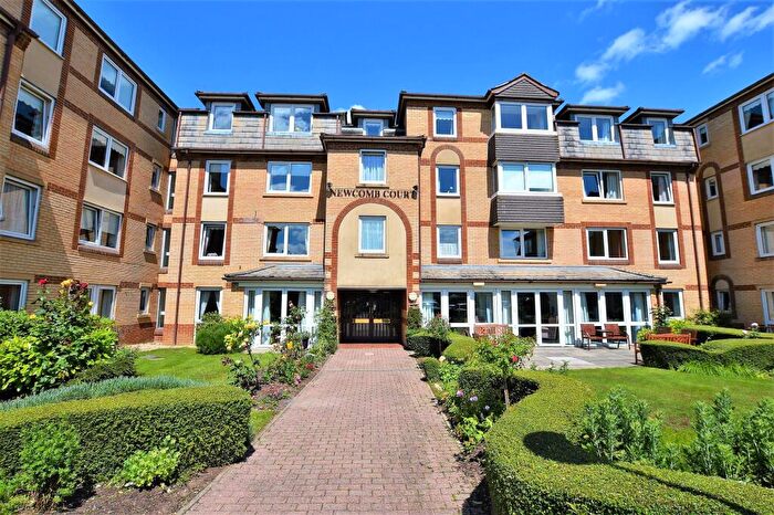 1 Bedroom Retirement Property For Sale In Newcomb Court, Stamford, PE9