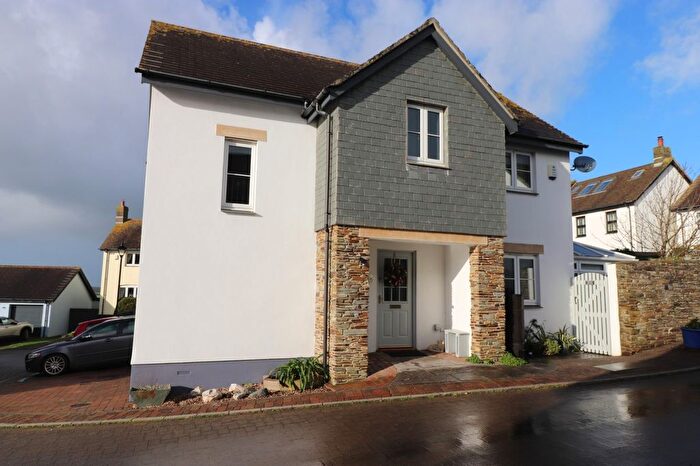 3 Bedroom Detached House For Sale In Jubilee Close, Cubert, TR8