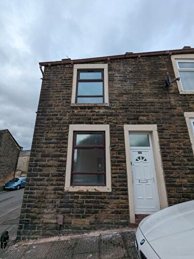 3 Bedroom Terraced House To Rent In Every Street, Brierfield, BB9