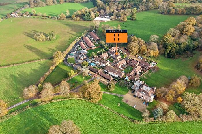 3 Bedroom Mews For Sale In Henbury House Gardens, Wimborne, BH21