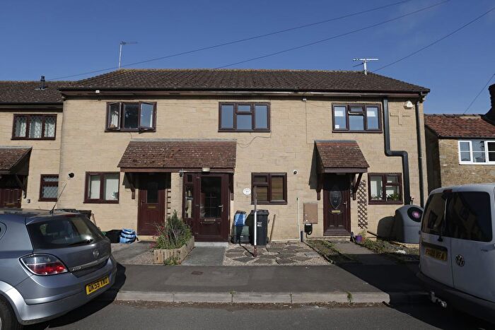 2 Bedroom Terraced House To Rent In Stapleton Road, Martock, TA12