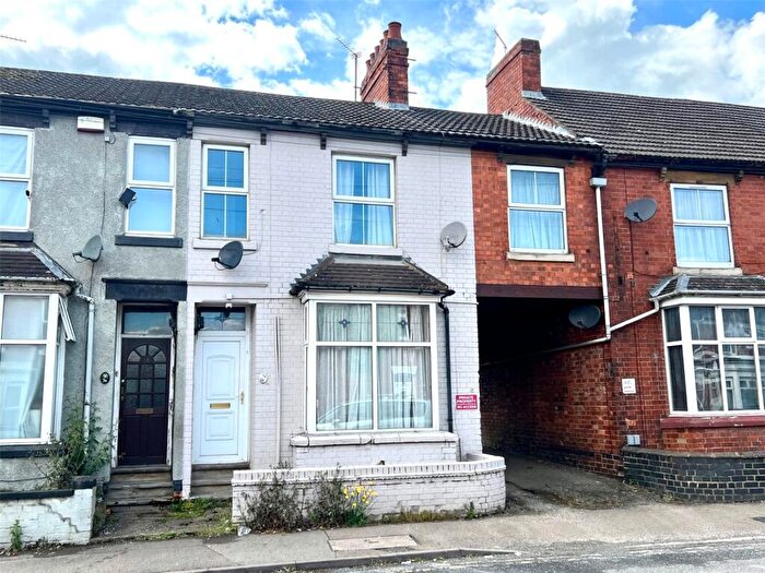 3 Bedroom Terraced House To Rent In Bath Road, Kettering, Northamptonshire, NN16