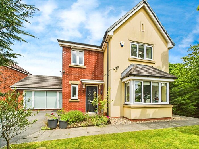 4 Bedroom Detached House For Sale In Burlington Drive, Heaton, Bolton, BL1