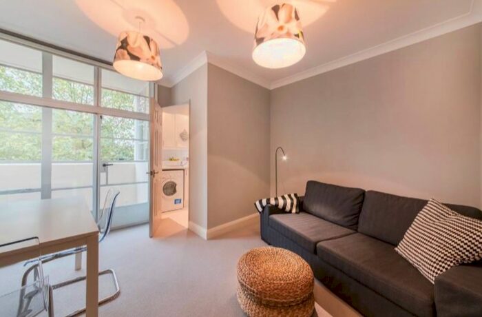 1 Bedroom Flat To Rent In Sloane Avenue, London, SW3