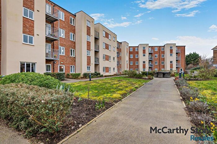 1 Bedroom Apartment For Sale In Elkington House, Charlton Green, Dover, Kent, CT16