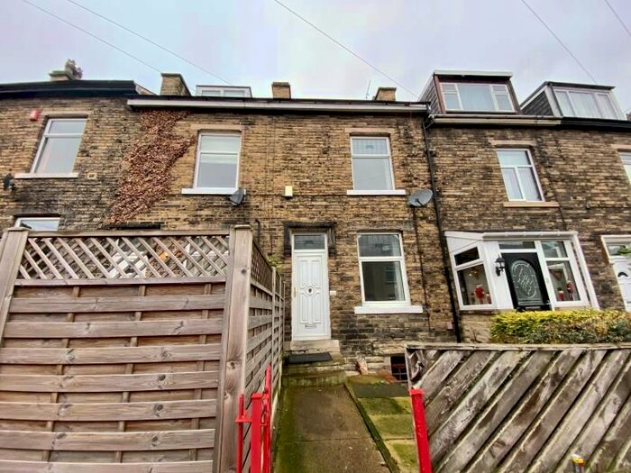2 Bedroom Terraced House To Rent In Rhodes Street, Saltaire, Shipley BD18