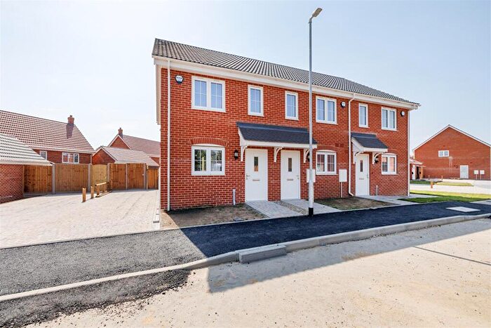 2 Bedroom End Of Terrace House For Sale In Plot Rectory Gardens, Worlingham, NR34