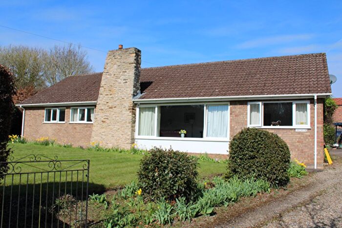 3 Bedroom Detached Bungalow For Sale In Beck Lane, Appleby, DN15