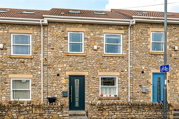 4 Bedroom Town House For Sale In Staunton Mews, Staunton Lane, Whitchurch, Bristol, BS14