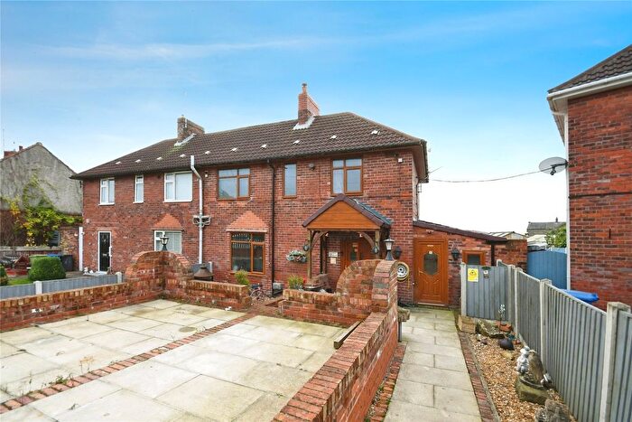 4 Bedroom Semi-Detached House For Sale In South Crescent, Duckmanton, Chesterfield, Derbyshire, S44