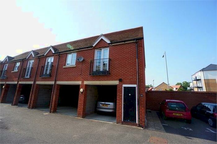 2 Bedroom Maisonette To Rent In Chapman Place, Colchester, Essex., CO4