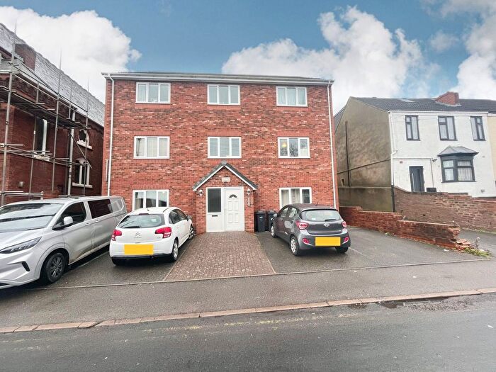 2 Bedroom Flat For Sale In Albion Street, Brierley Hill, DY5