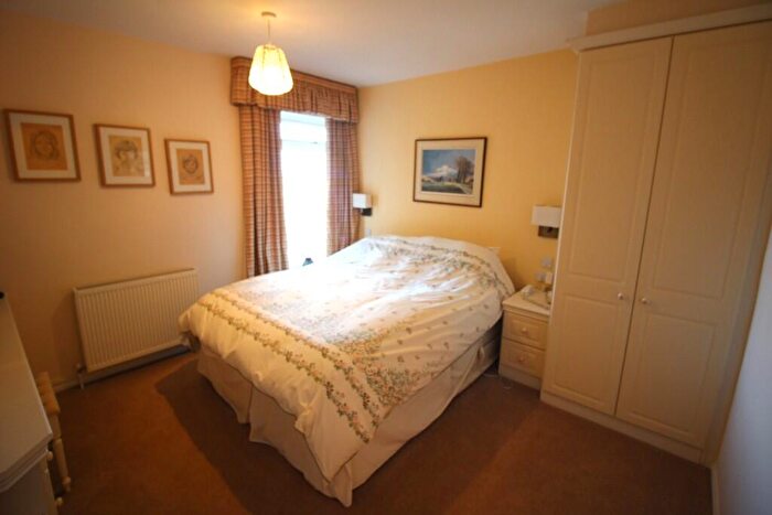 3 Bedroom Flat To Rent In St. Johns Road, Eastbourne, East Sussex, BN20