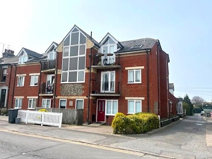 1 Bedroom Flat To Rent In Northwood Road, Whitstable, CT5